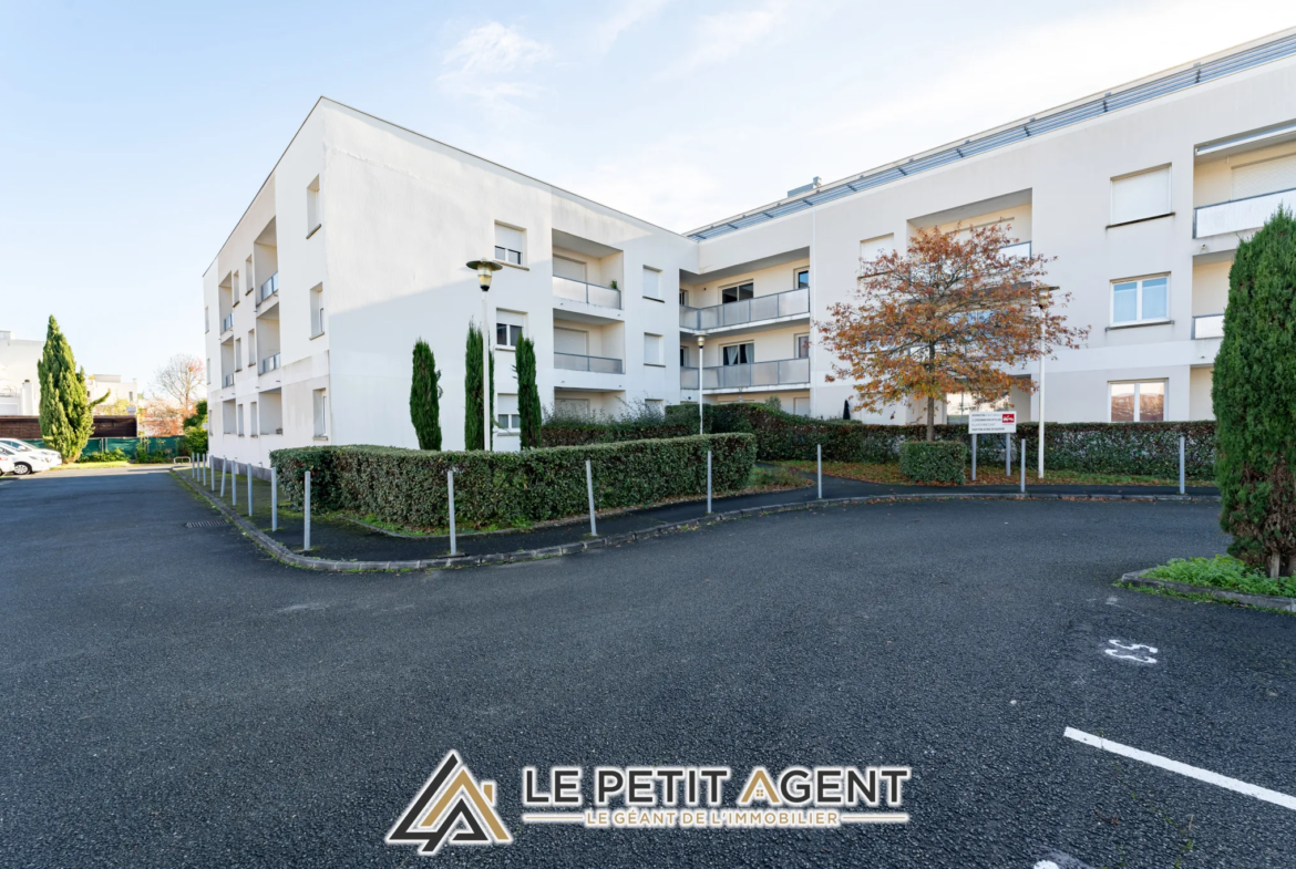 À vendre : Appartement 2 pièces au Bouscat - 39 m² avec balcon 