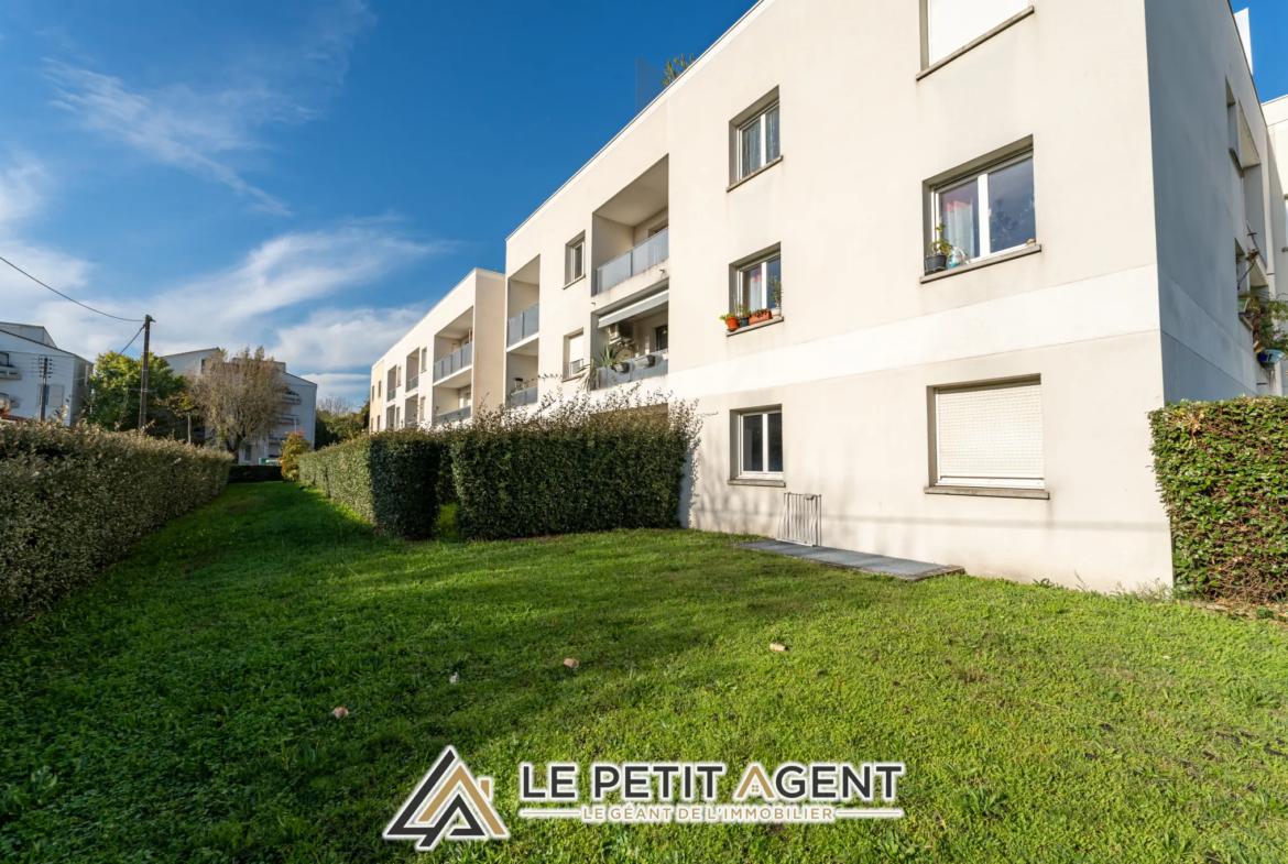 À vendre : Appartement 2 pièces au Bouscat - 39 m² avec balcon 