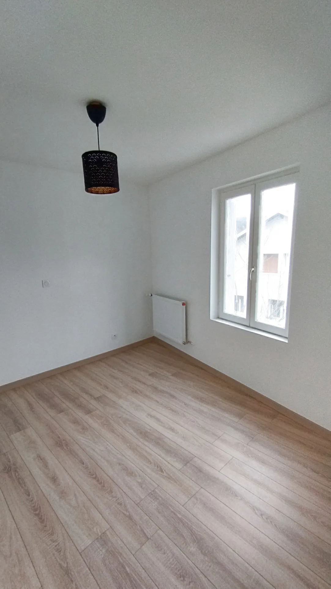 Vente Appartement 3 Chambres à Unieux - Rénovation Haut de Gamme 