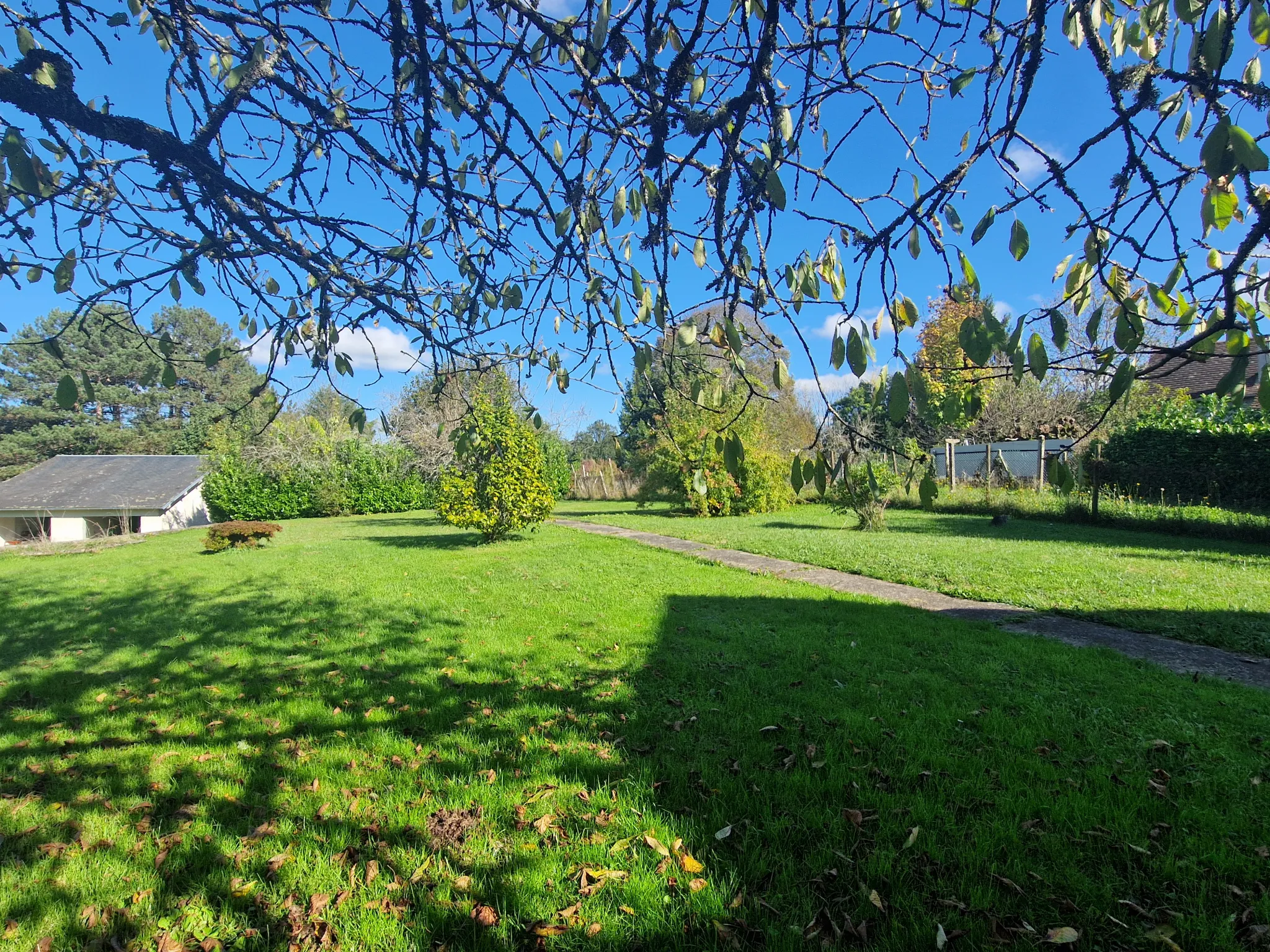 Charmante maison à vendre à Arnac Pompadour - 3 chambres, 900 m² 