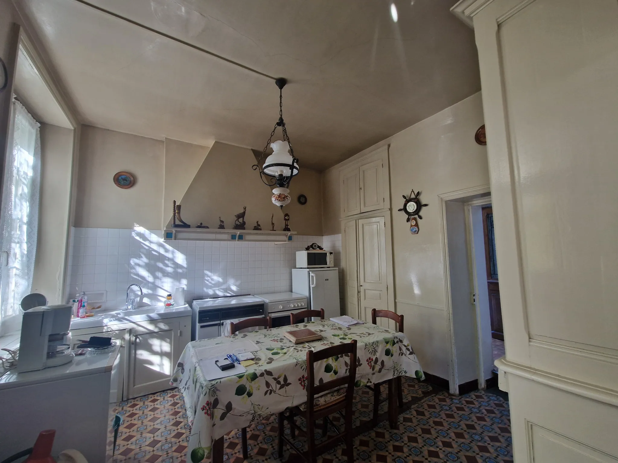 Charmante maison à vendre à Arnac Pompadour - 3 chambres, 900 m² 