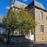 Charmante maison à vendre à Arnac Pompadour - 3 chambres, 900 m²