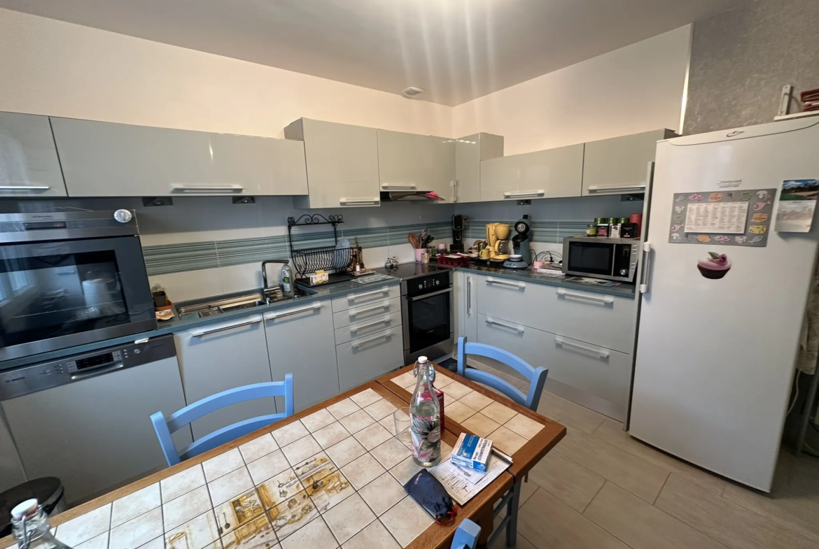 Maison Néo-bretonne en centre ville de Noyal-Pontivy à vendre 