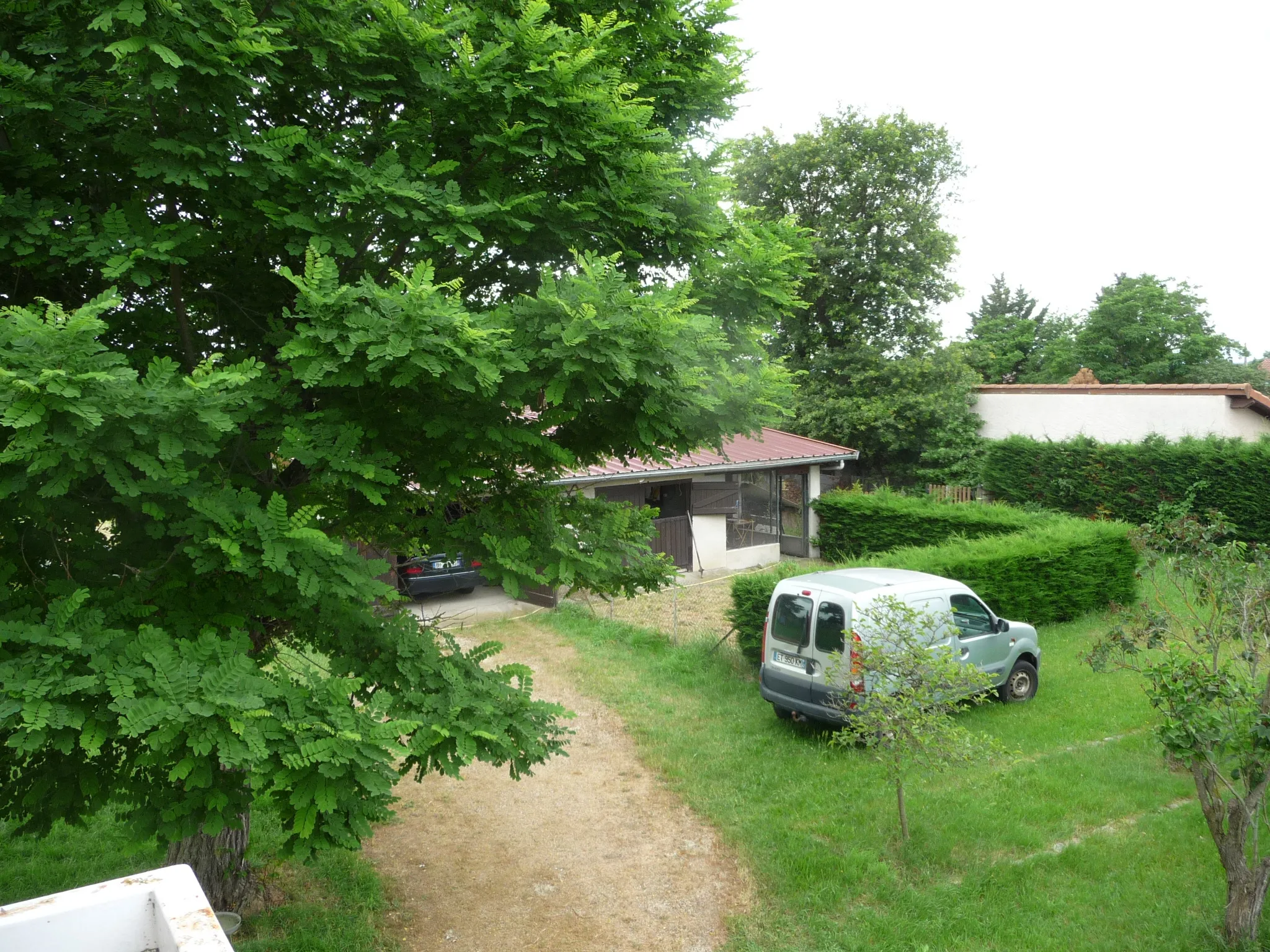 Maison à Saint Etienne Le Molard sur terrain de 3502 m² 