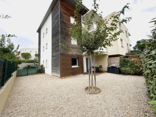 À vendre : Appartement T2 meublé avec jardin à Narbonne