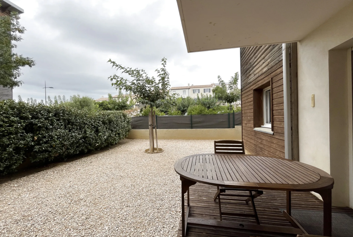 À vendre : Appartement T2 meublé avec jardin à Narbonne 