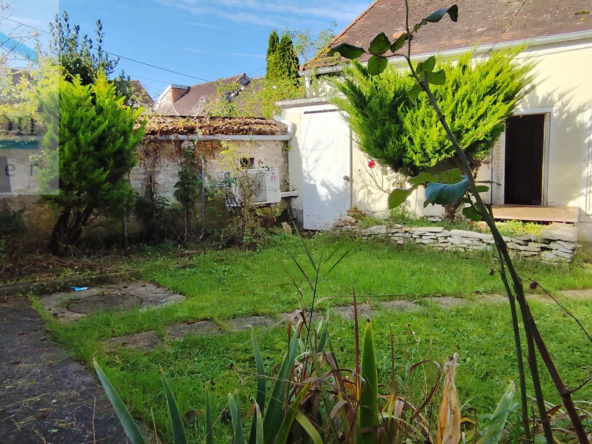 Maison de village à Rugny proche de Tanlay à vendre