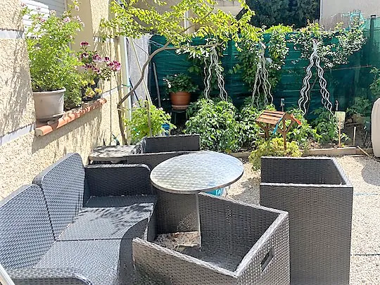 À vendre : Appartement T2 avec jardin à Peyrestortes 