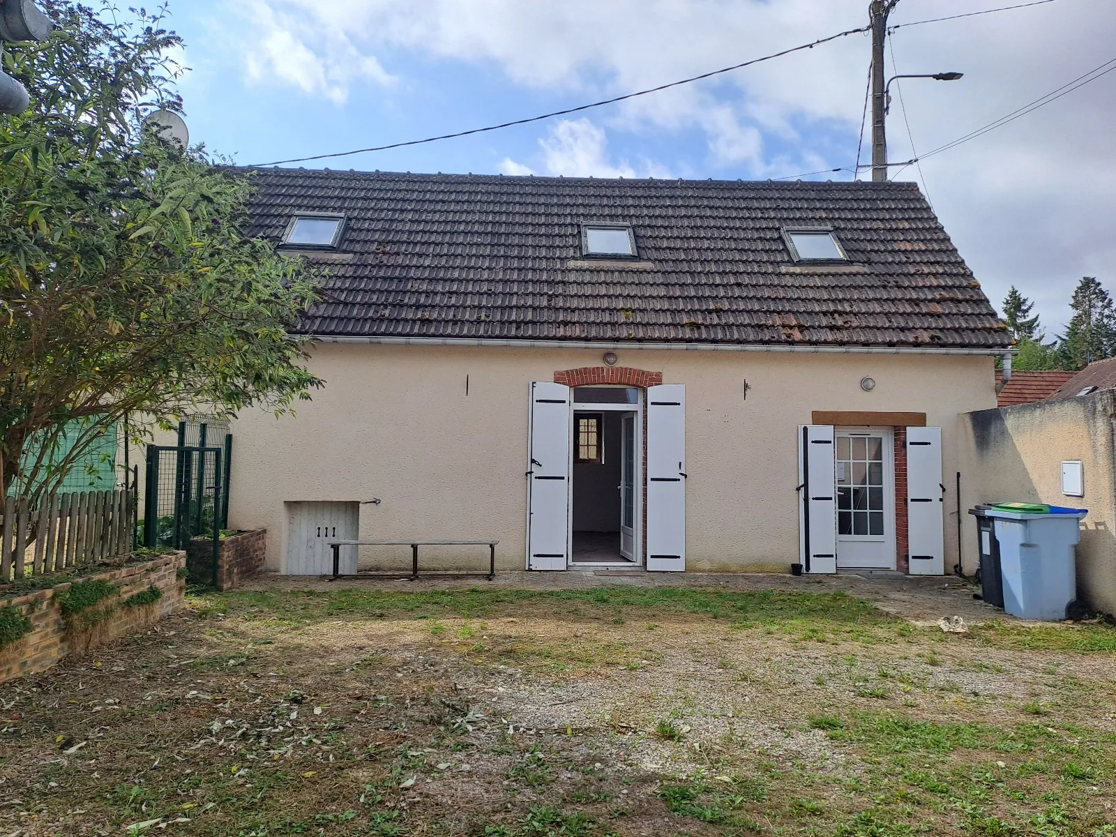 Ensemble immobilier à St Piat - 5 pièces 