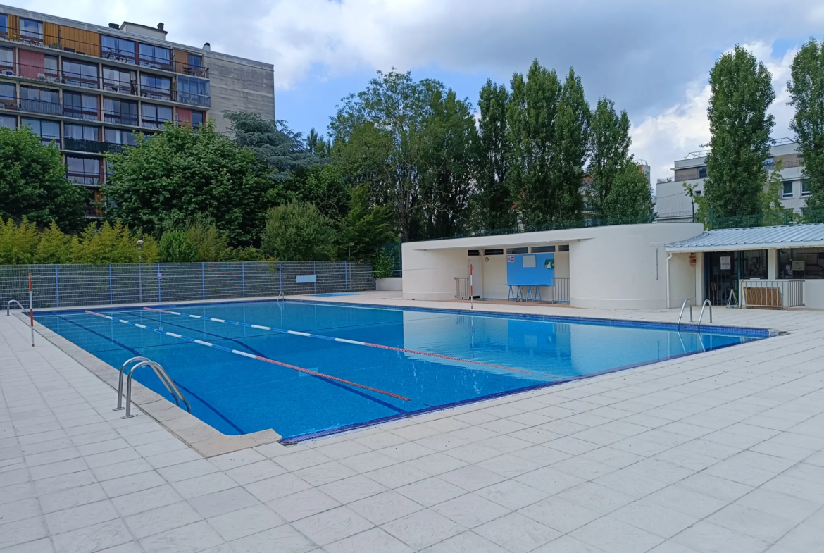 Appartement 3/4 pièces avec balcon à Fontenay-le-Fleury 