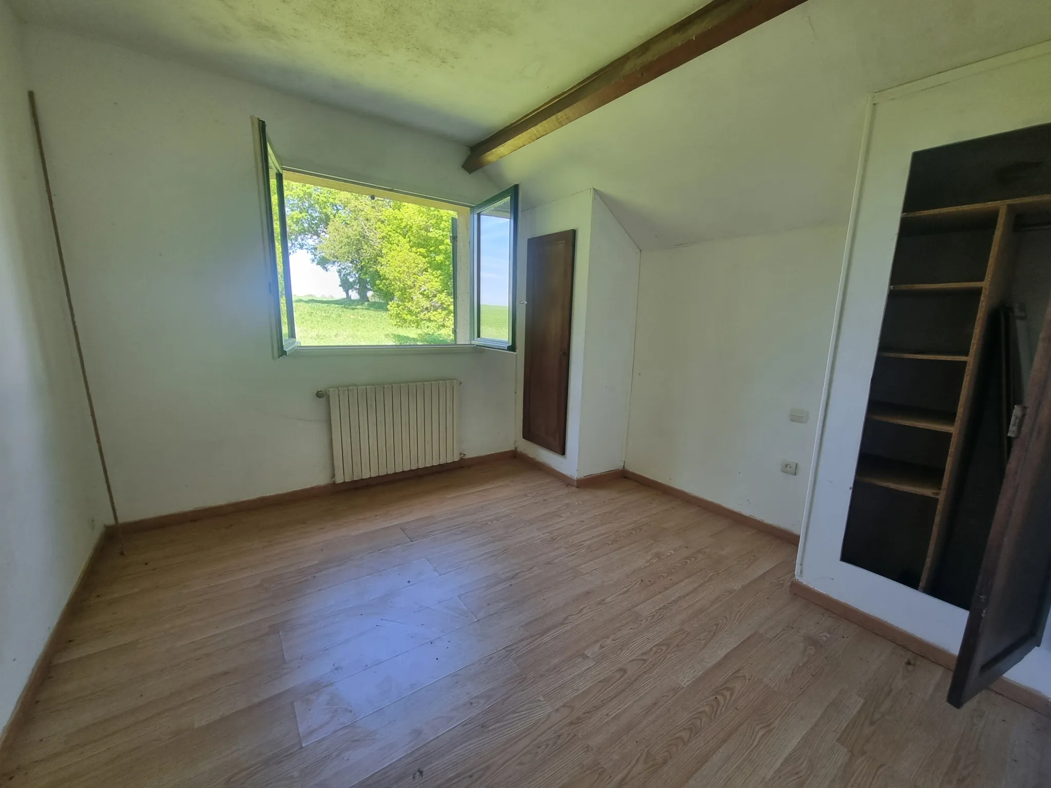 Maison de 133,88 m² à vendre à Mieuxce, Alençon 