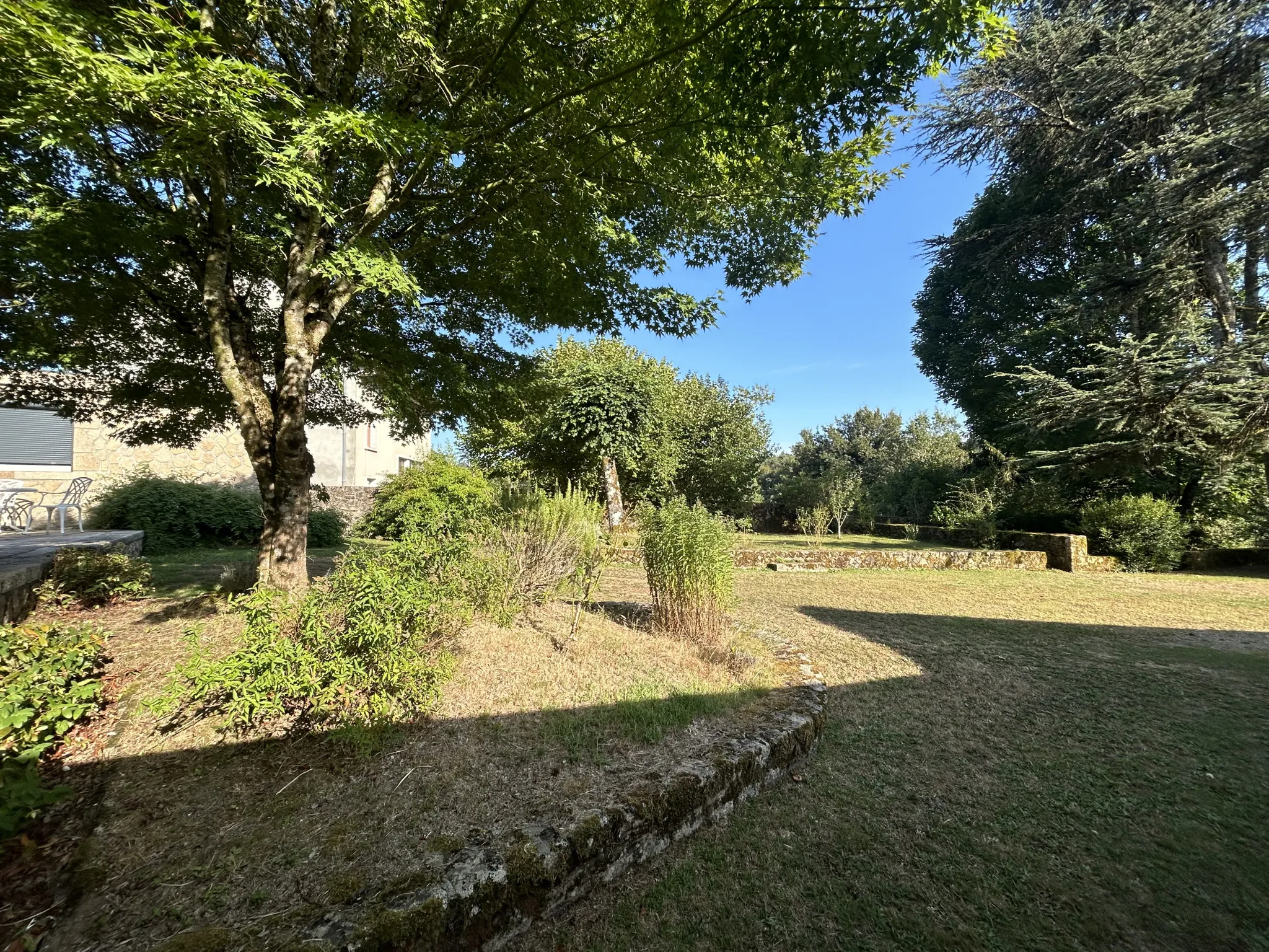 Maison rénovée à vendre à Eyrein en Corrèze 