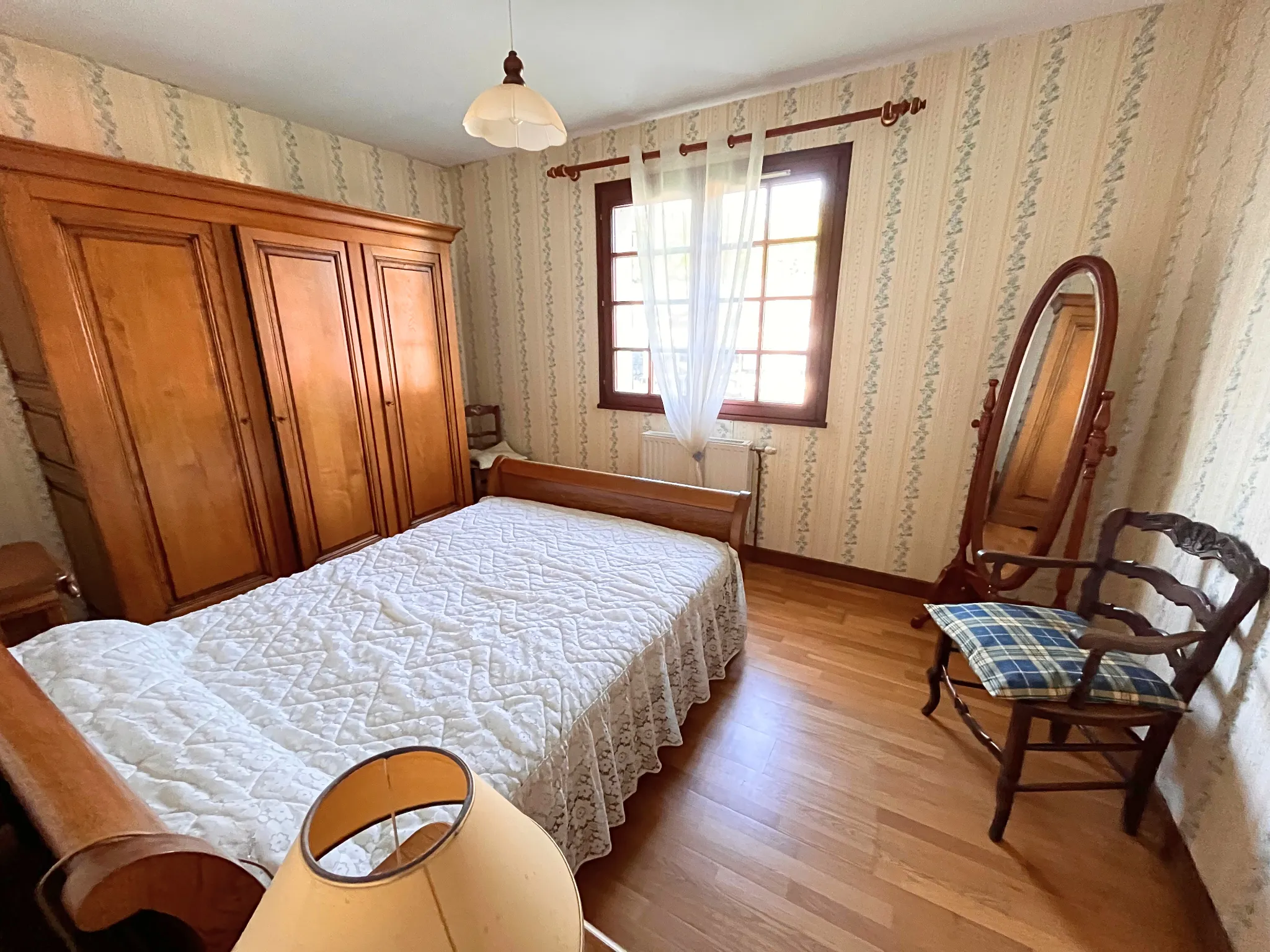 À vendre : Pavillon de plain-pied à Flixecourt avec 3 chambres et sous-sol complet 