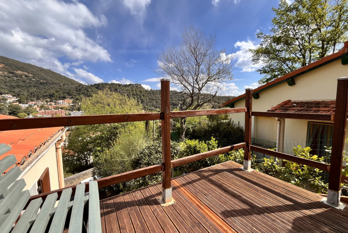 Maison 4 faces avec superbe vue à Amélie-les-Bains 