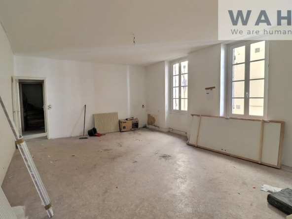 Vente Immeuble 10 Pièces à Béziers - 3 Appartements et Local Commercial