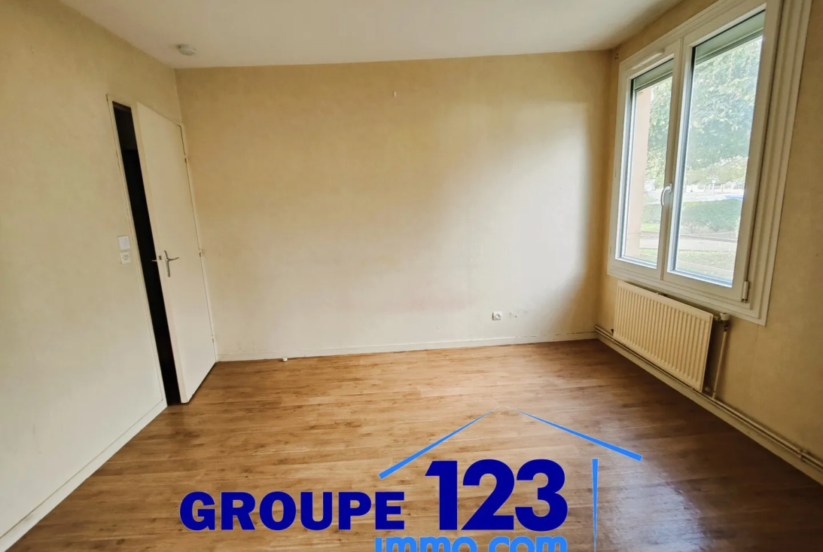 Appartement lumineux en rez-de-chaussée à Migennes 