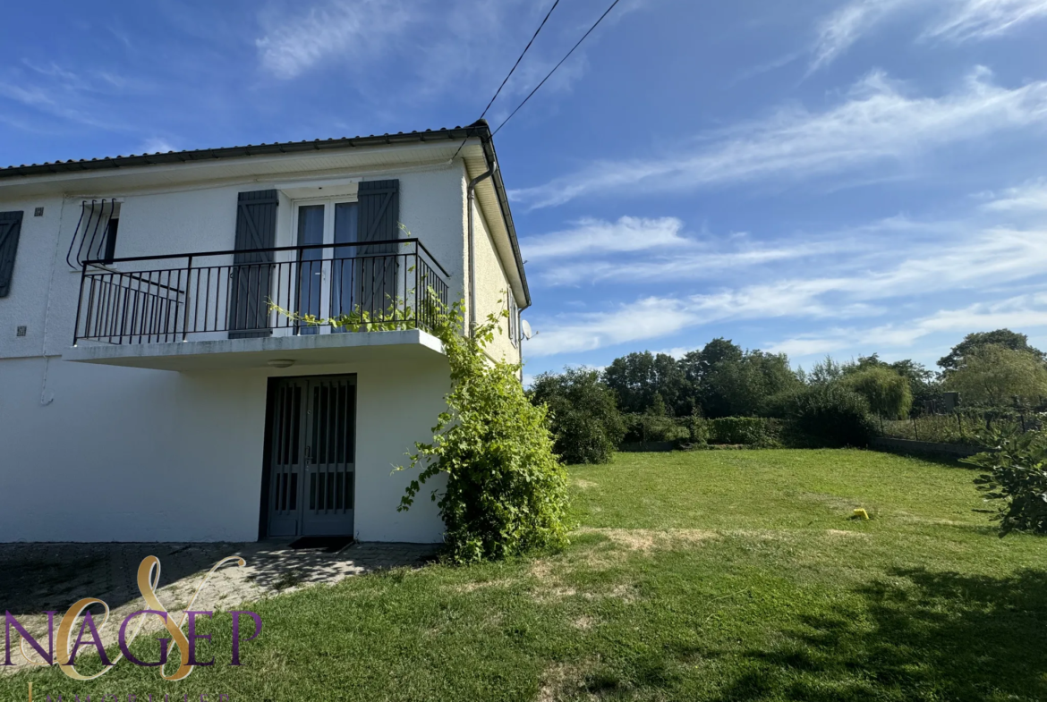 Maison restaurée avec terrain clos à Gannat 