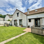 Maison spacieuse à vendre à Issou avec jardin et potentiel