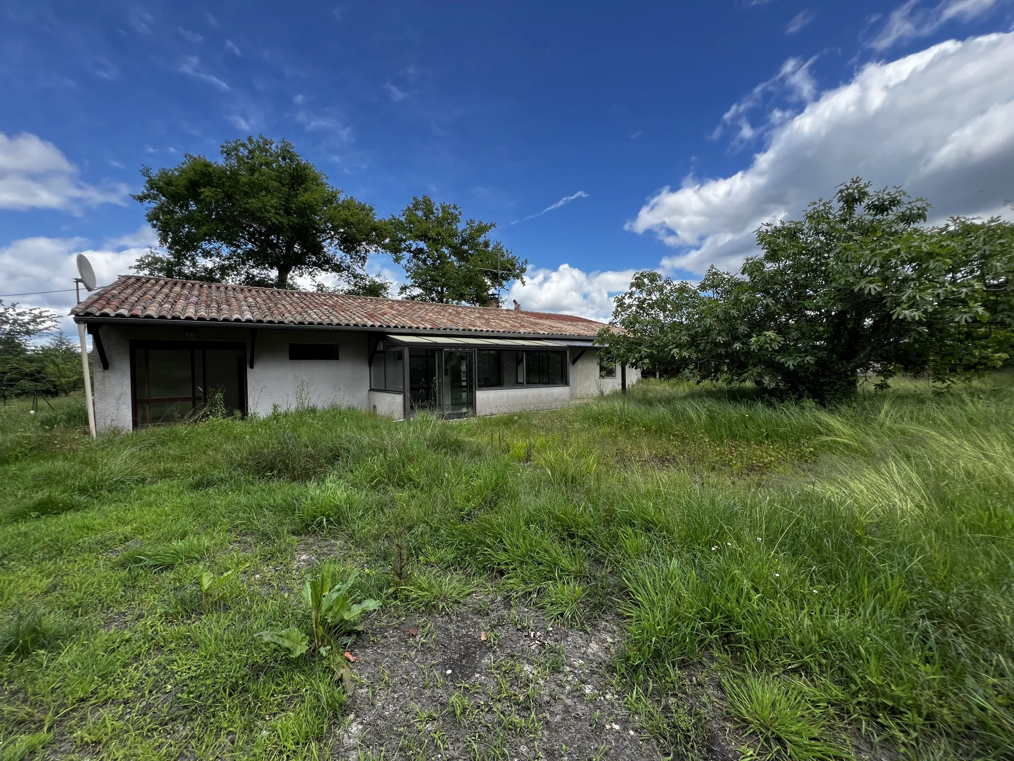 Maison contemporaine Girolle 3 chambres avec jardin et garage à Roaillan 