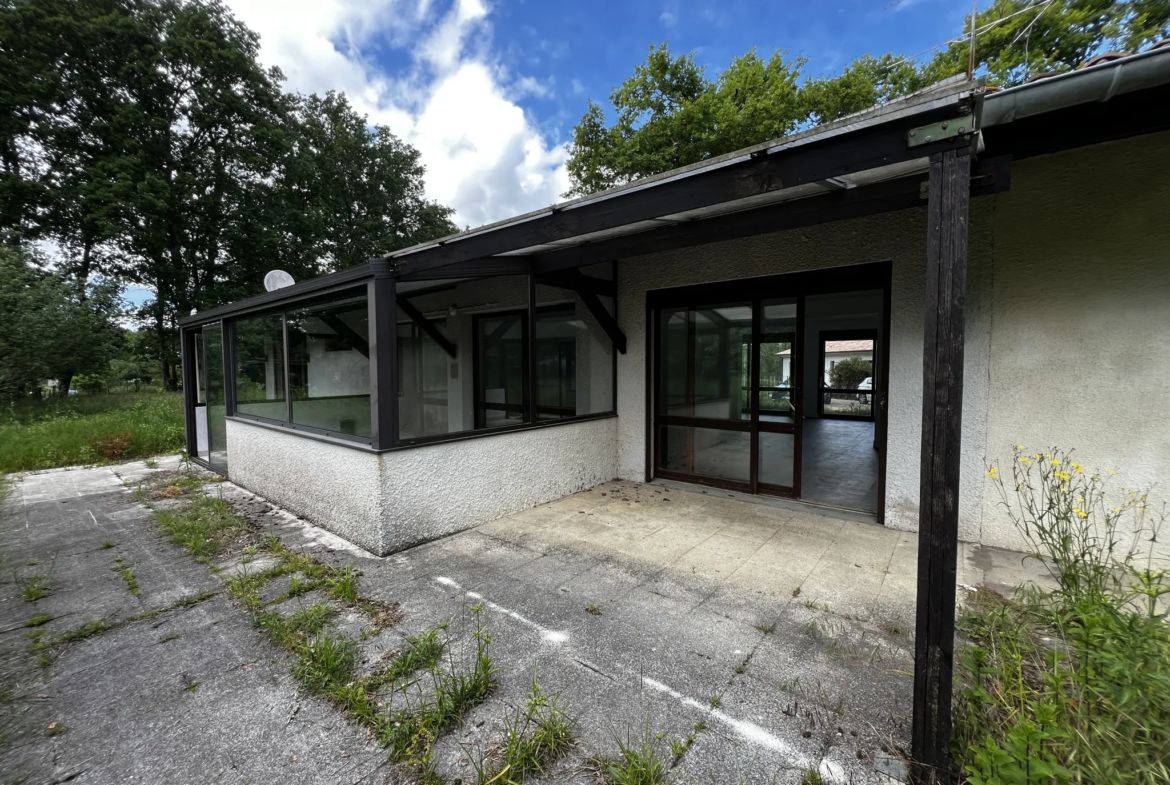 Maison contemporaine Girolle 3 chambres avec jardin et garage à Roaillan 