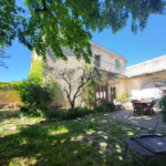 Maison vigneronne à vendre à Aujargues - 135 m² avec jardin