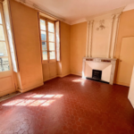 Appartement T2/T3 de 68 m² avec balcon à Nîmes