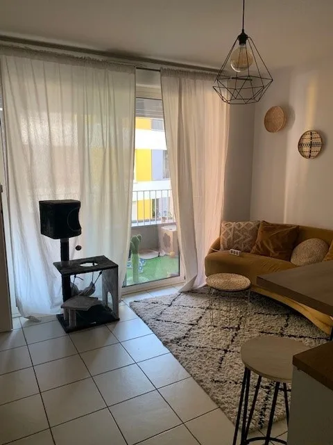 À vendre : Appartement T2 de 38,88 m² à Begles (33130) 