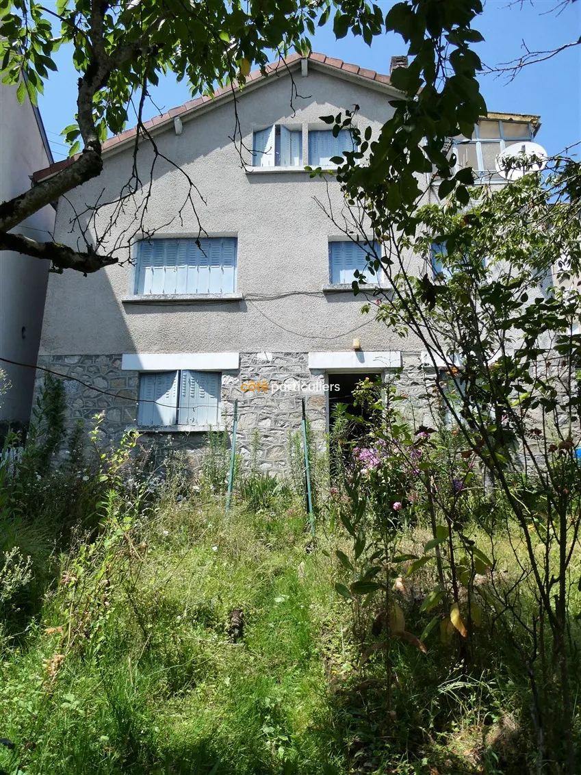 Maison à rénover avec jardin à Tulle 