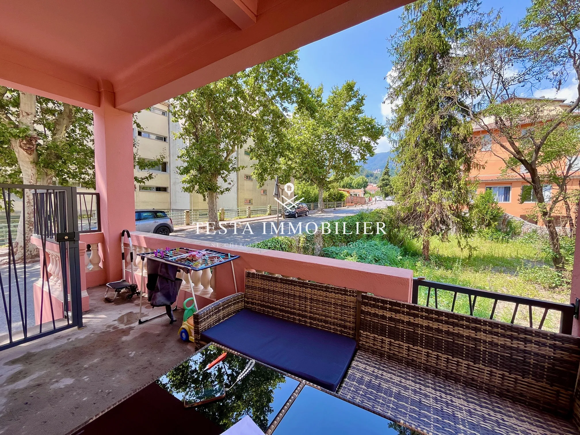 Investissement locatif à Sospel - Appartement 4 pièces avec terrasse 