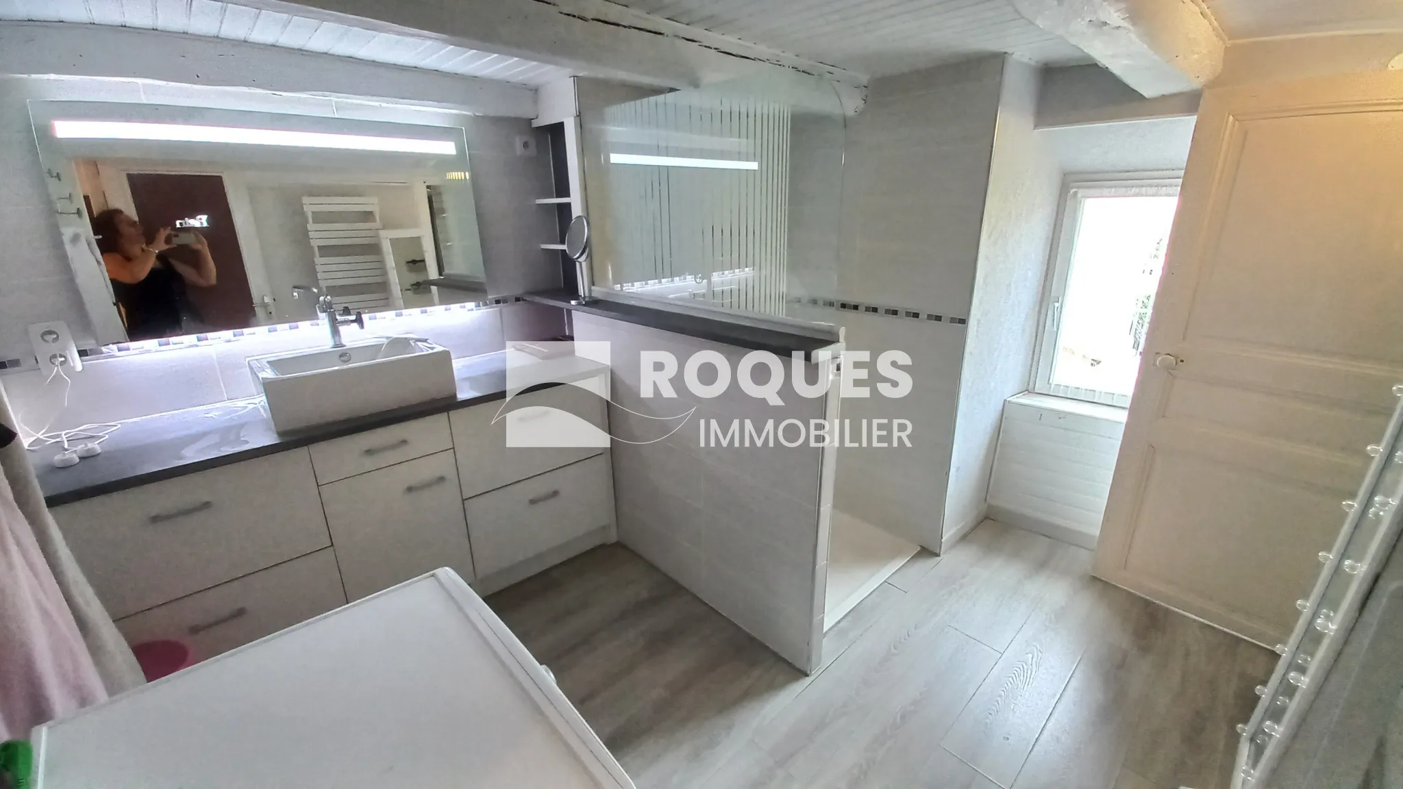 Vente Appartement à Millau avec Terrasse et 5 Chambres 