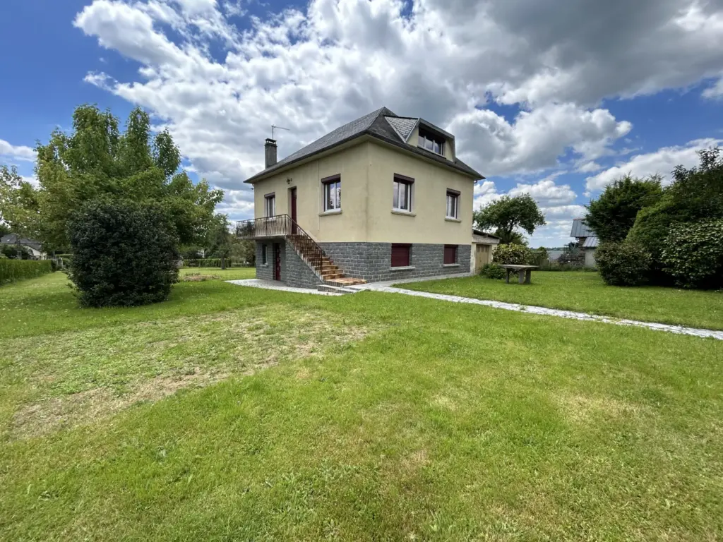 Maison à vendre à Chamboulive - 4 Chambres et Terrain de 2000 m²