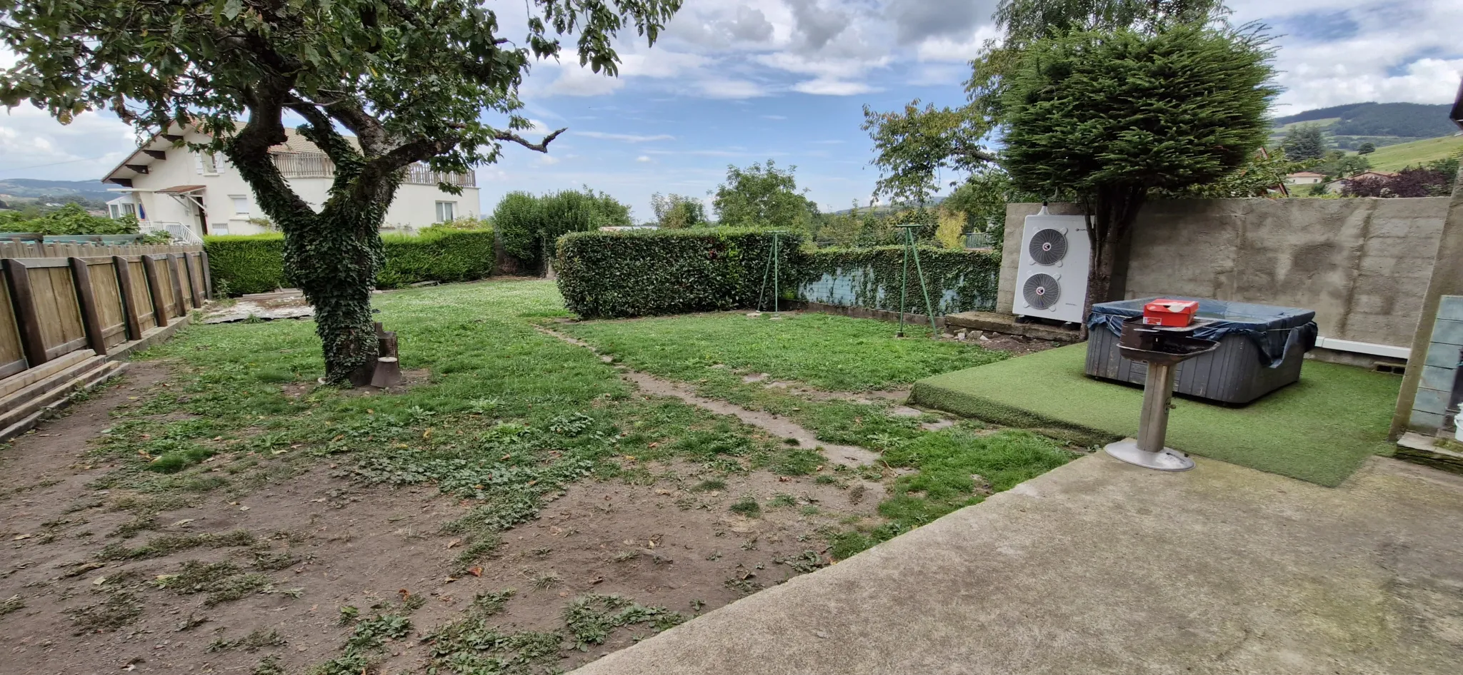 A vendre : Ensemble de 2 maisons atypiques à Saint-Chamond 