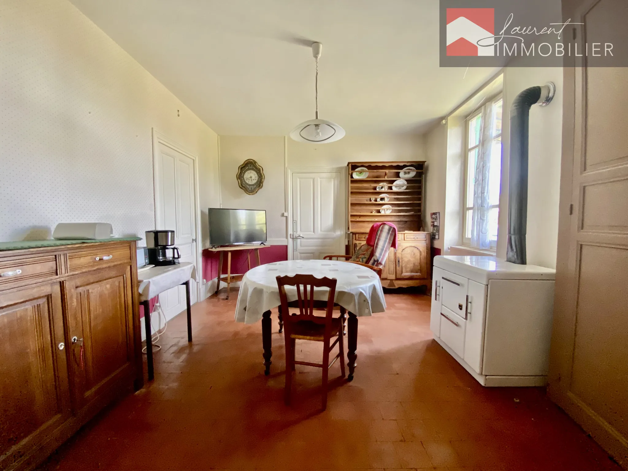 Maison à vendre à Sermoyer - 102 m² avec jardin et dépendances 