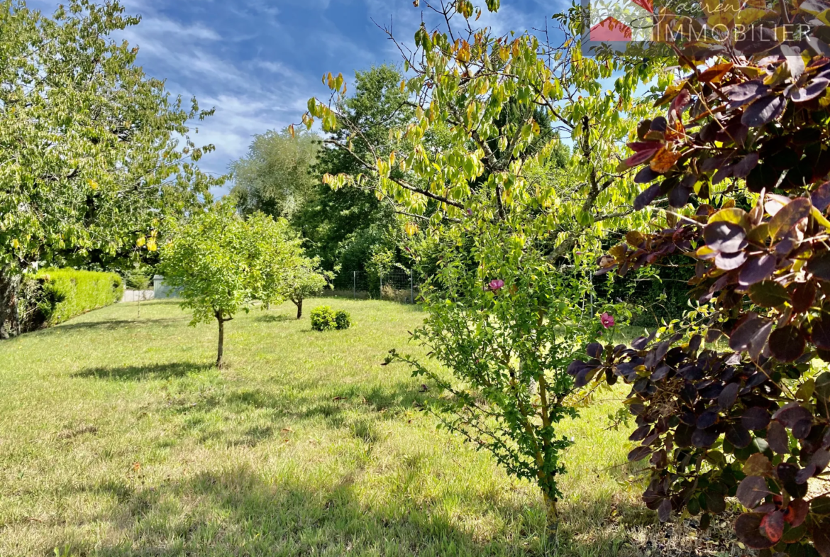 Maison à vendre à Sermoyer - 102 m² avec jardin et dépendances 