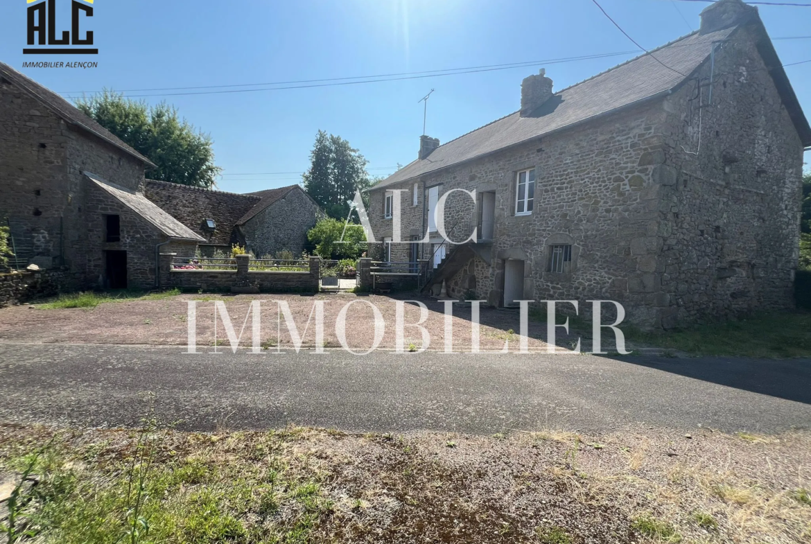 Maison à vendre de 87 m² à Saint Pierre des Nids 