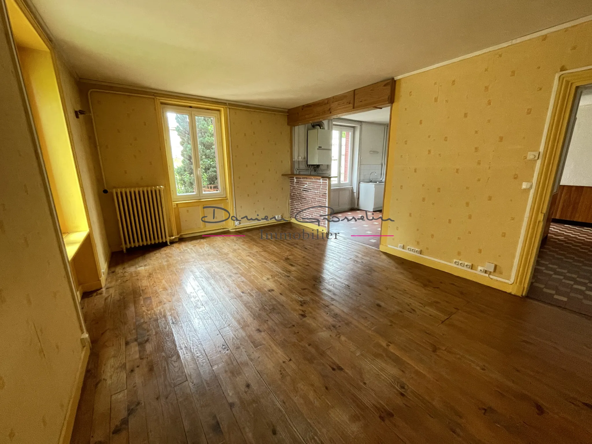 Appartement T3 de plain-pied avec terrasse à Amplepuis 