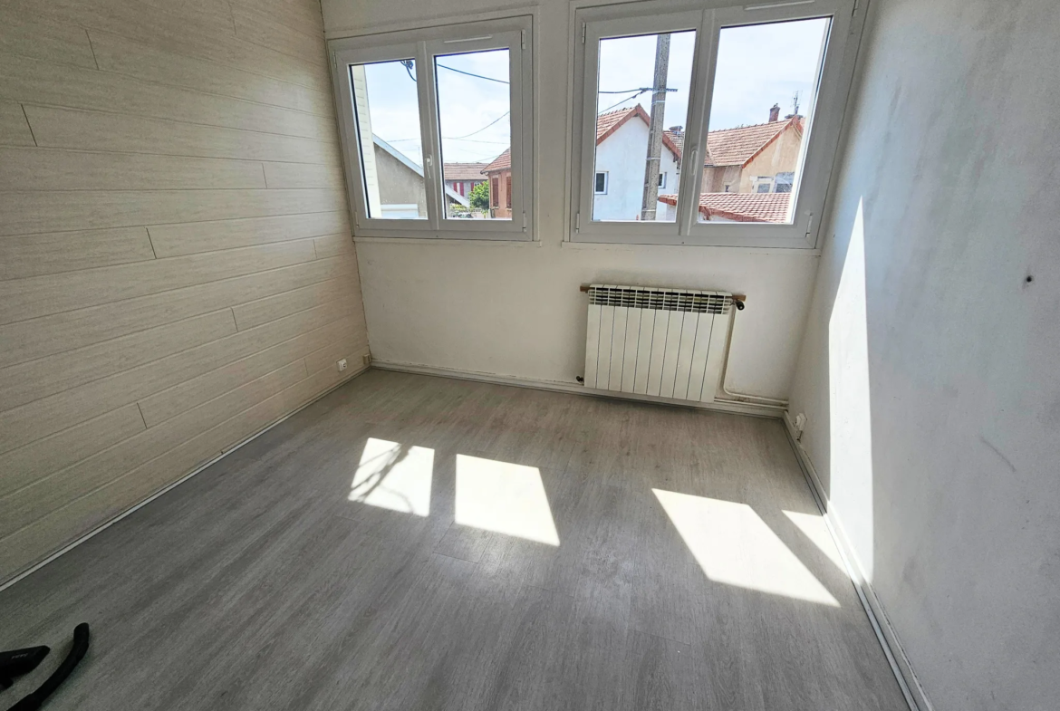 Appartement Type 4 à Roanne Centre-Ville à Vendre 