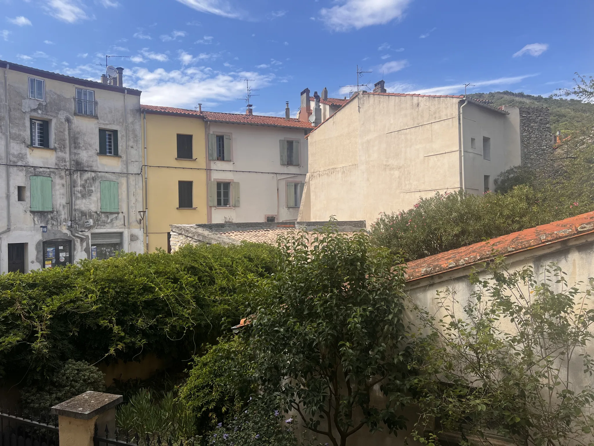 Charmante maison de village à Arles sur Tech avec patio 