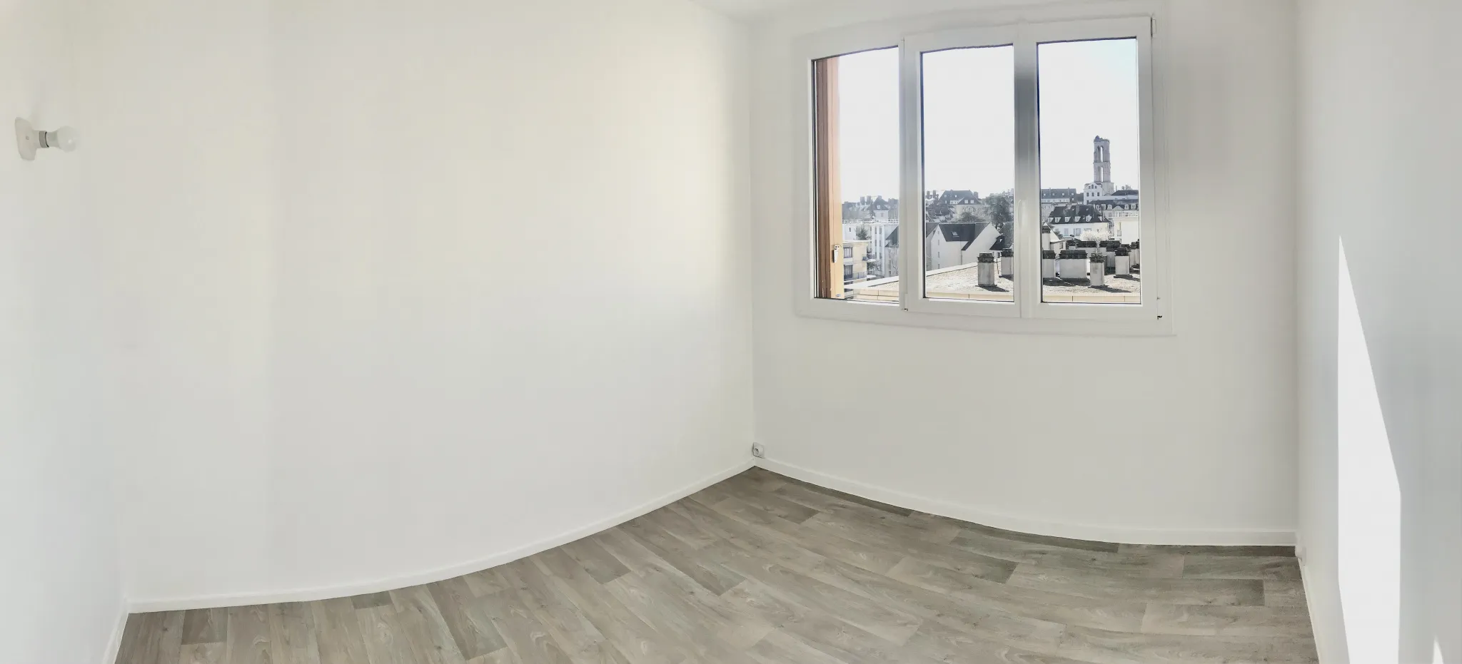 Appartement lumineux 4 pièces à Mantes la Jolie avec vue 