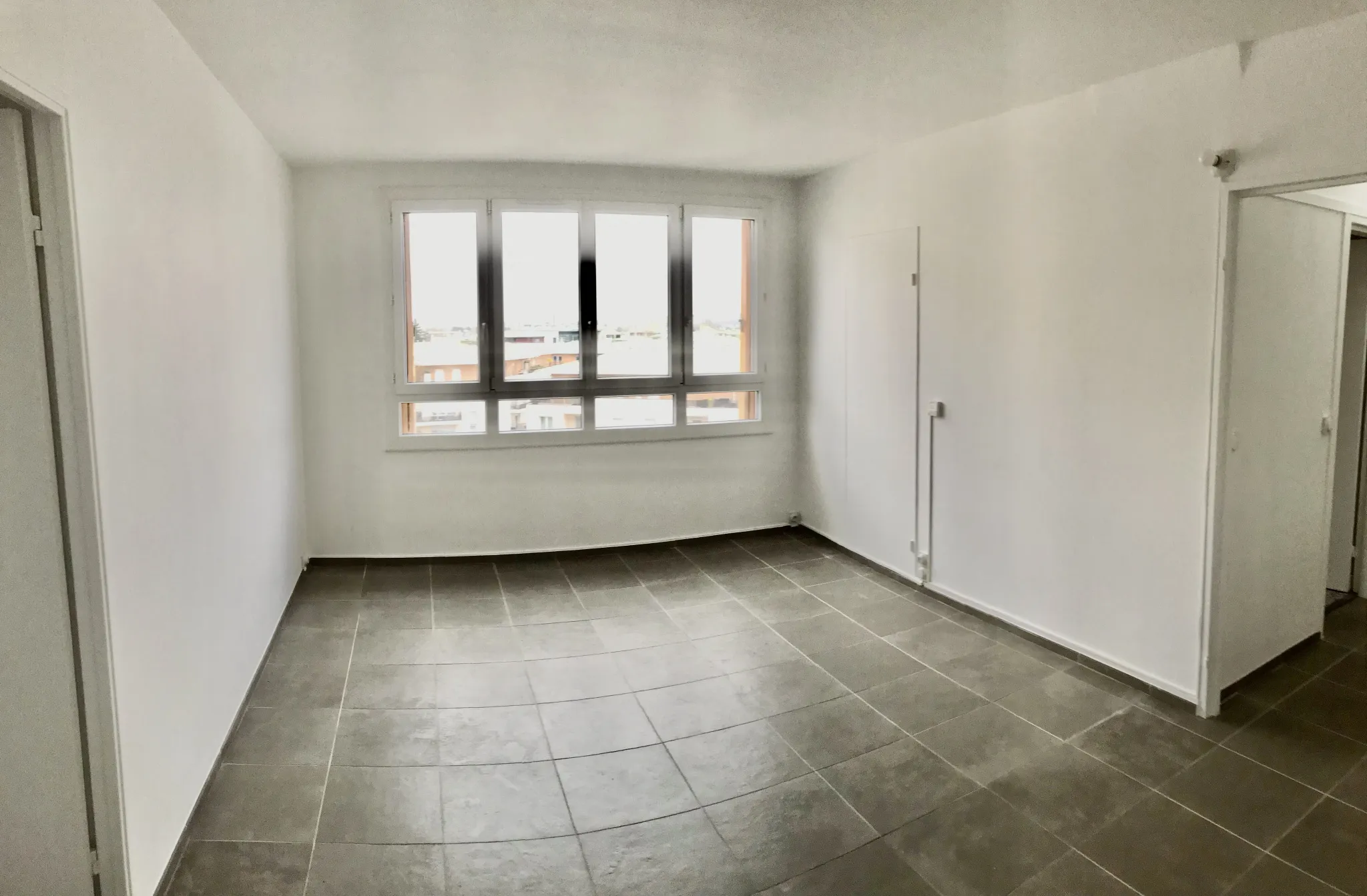 Appartement lumineux 4 pièces à Mantes la Jolie avec vue 