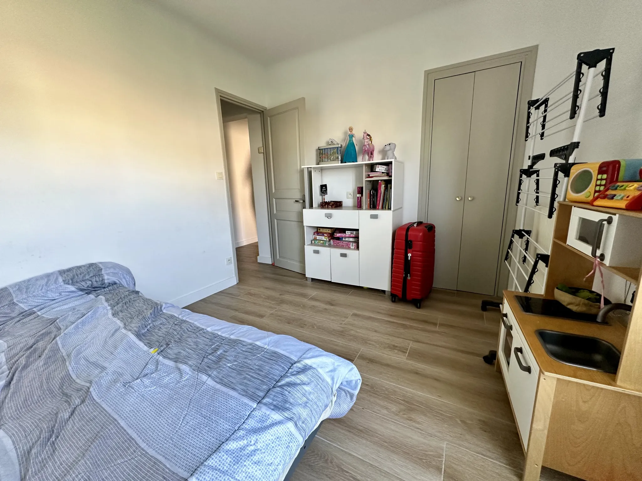 Appartement T3 rénové à Narbonne avec espace extérieur 