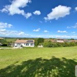 Terrain de 1076 m² à Caraman - Vue dégagée sur la Montagne Noire