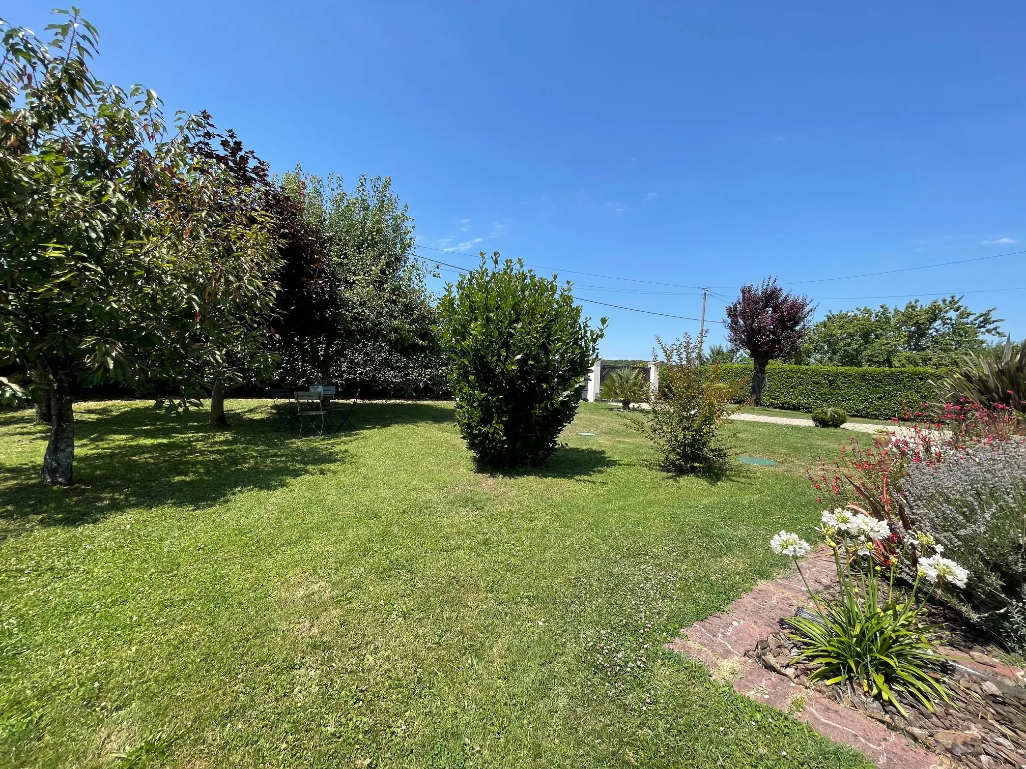 Maison rénovée 4 pièces avec jardin à Meschers-sur-Gironde 