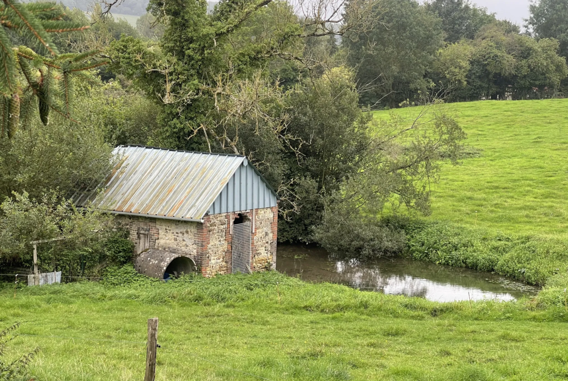 Belle longère normande à vendre à Canapville 