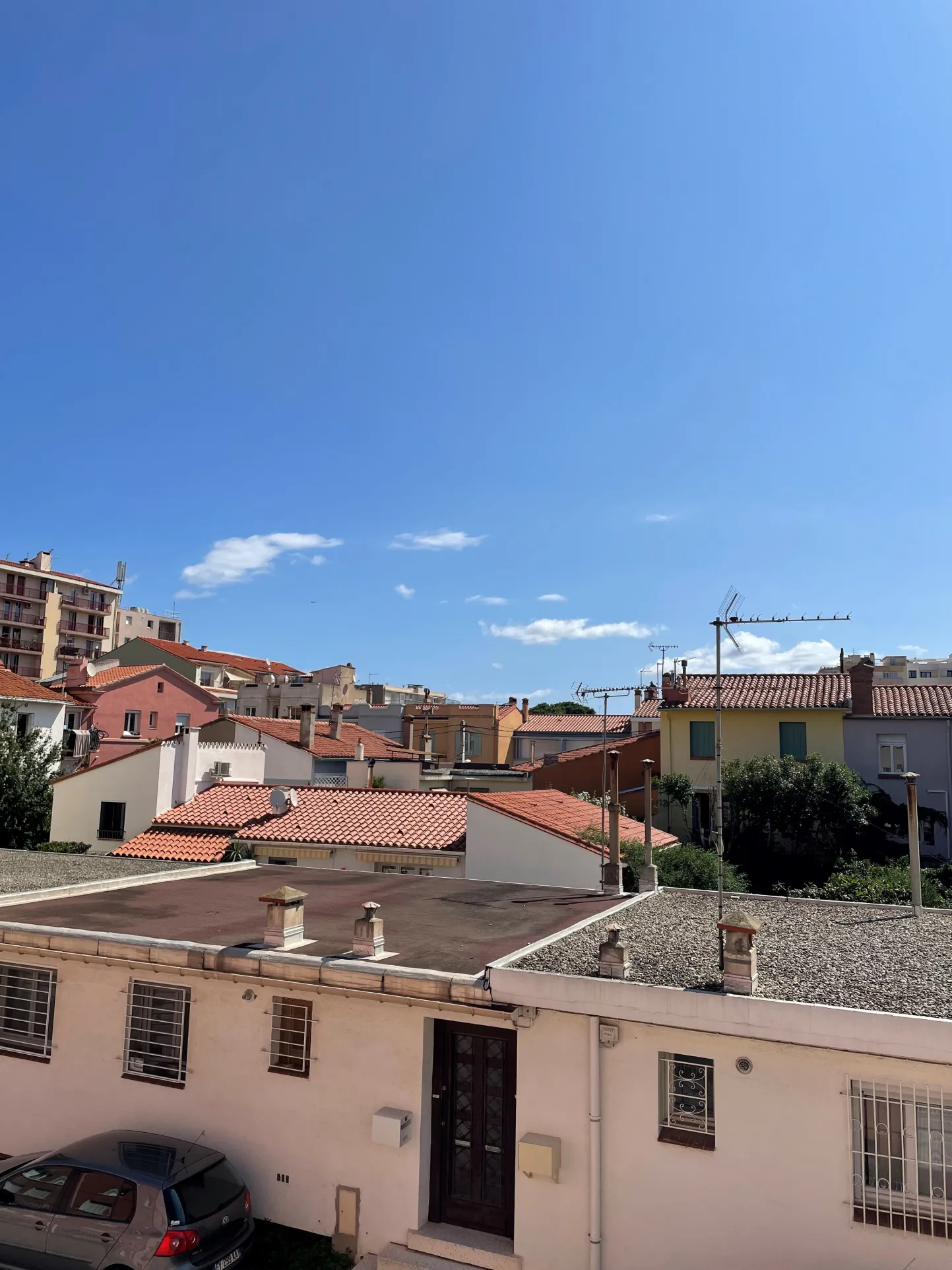 Appartement T3 rénové à vendre près de la Gare de Perpignan 