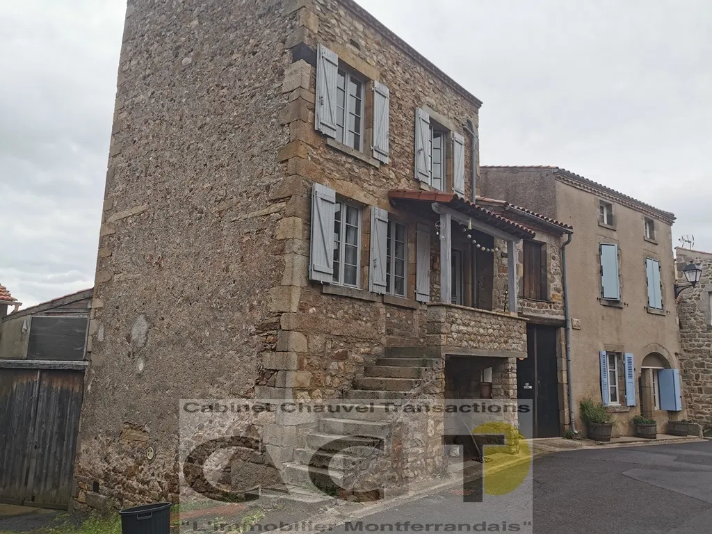 Maison à vendre à Montpeyroux avec terrasse et 2 chambres 