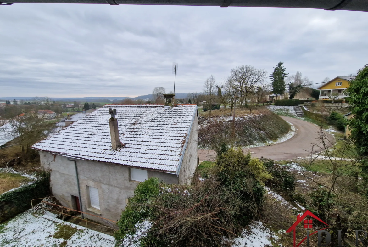 Maison de Village à Rénover à Voisey, Haute Marne 