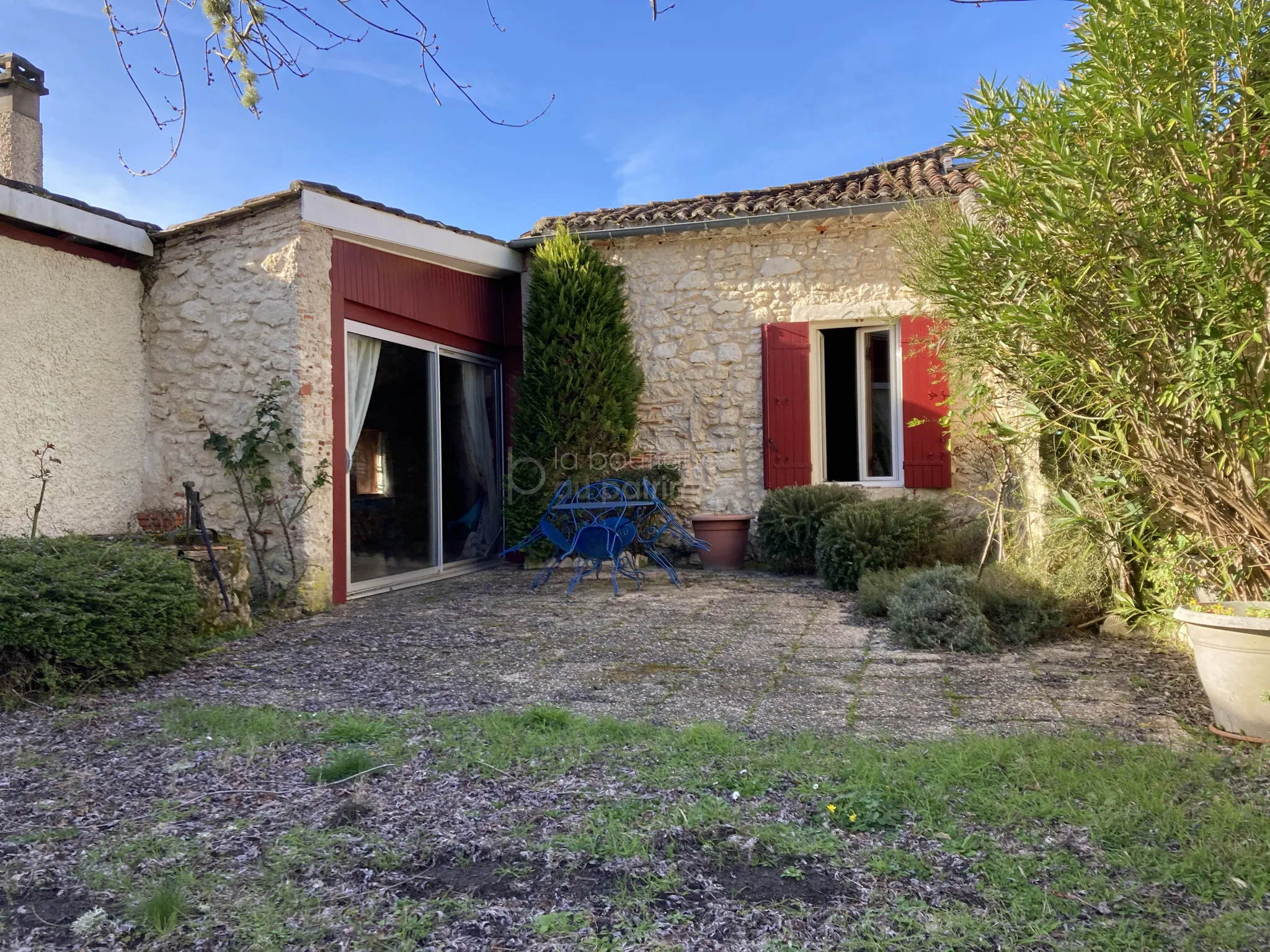 Propriété charmante en pierre à Grignols - 178 m² sur 4,5 hectares 