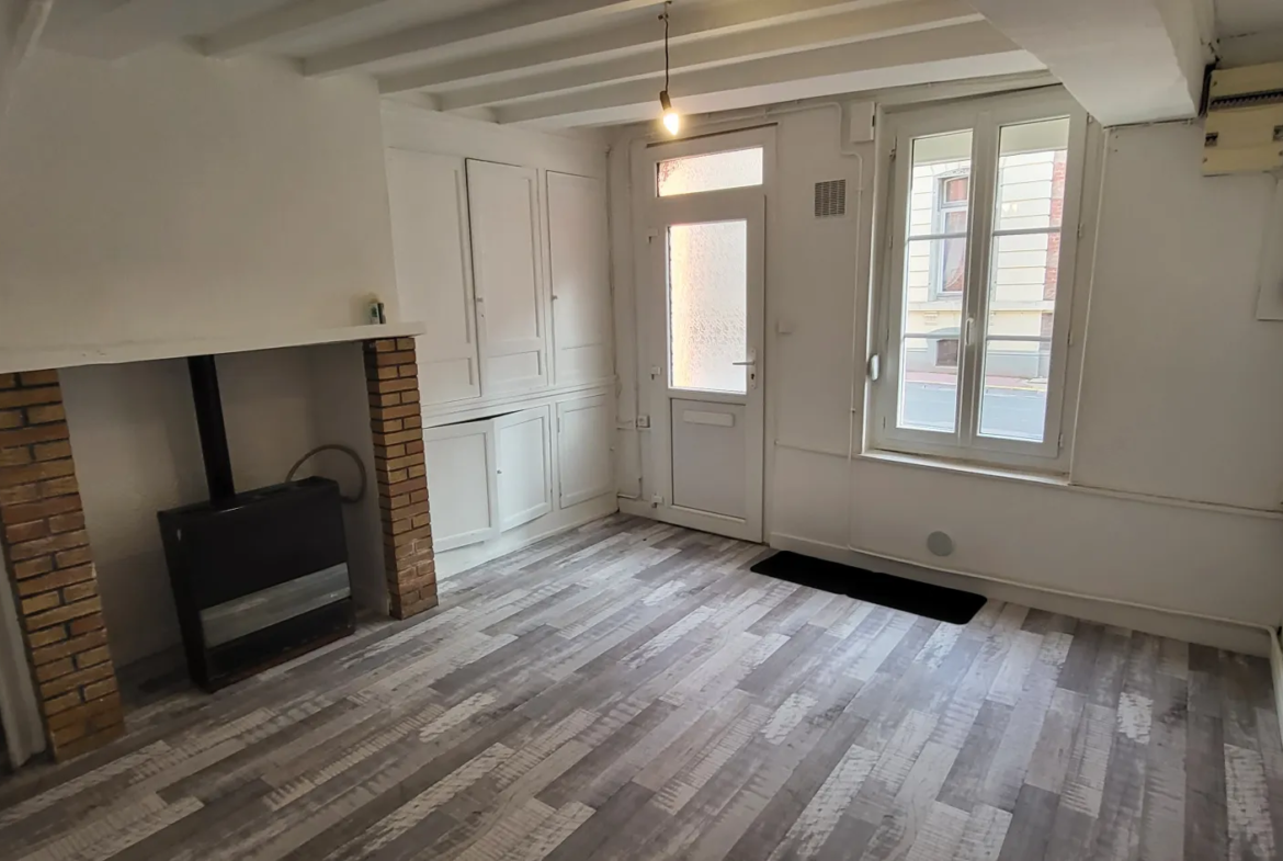 Maison rénovée à vendre à Abbeville - 3 pièces 