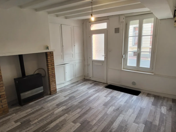 Maison rénovée à vendre à Abbeville - 3 pièces